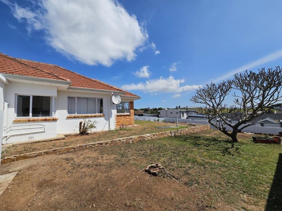 To Let 3 Bedroom Property for Rent in Mount Croix Eastern Cape